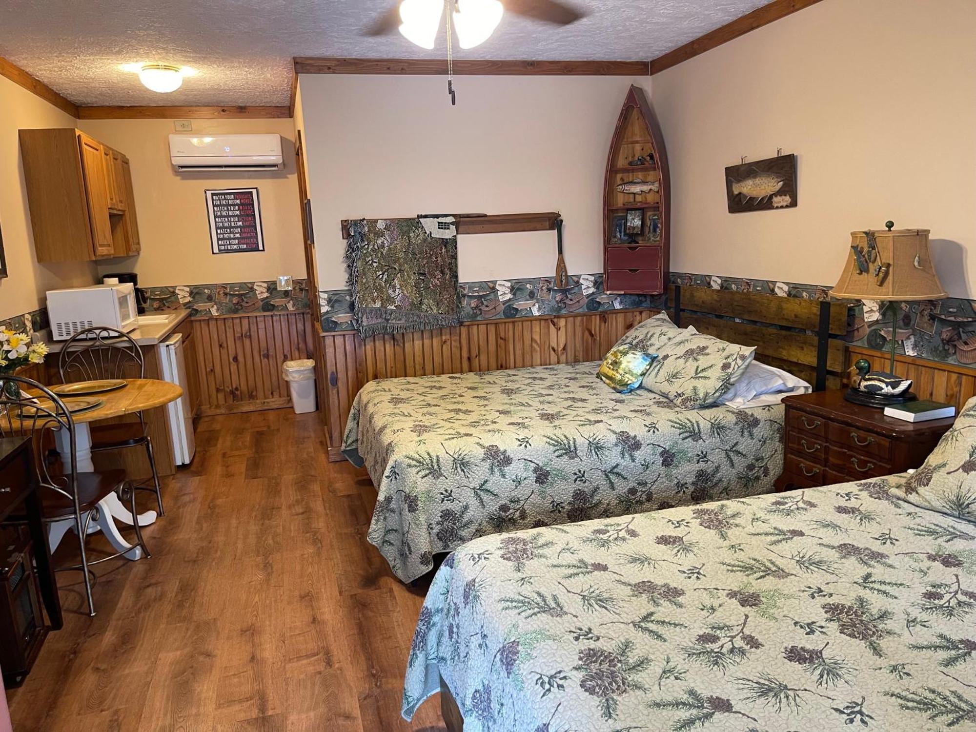 Mountain Aire Cottages & Inn Clayton Bagian luar foto