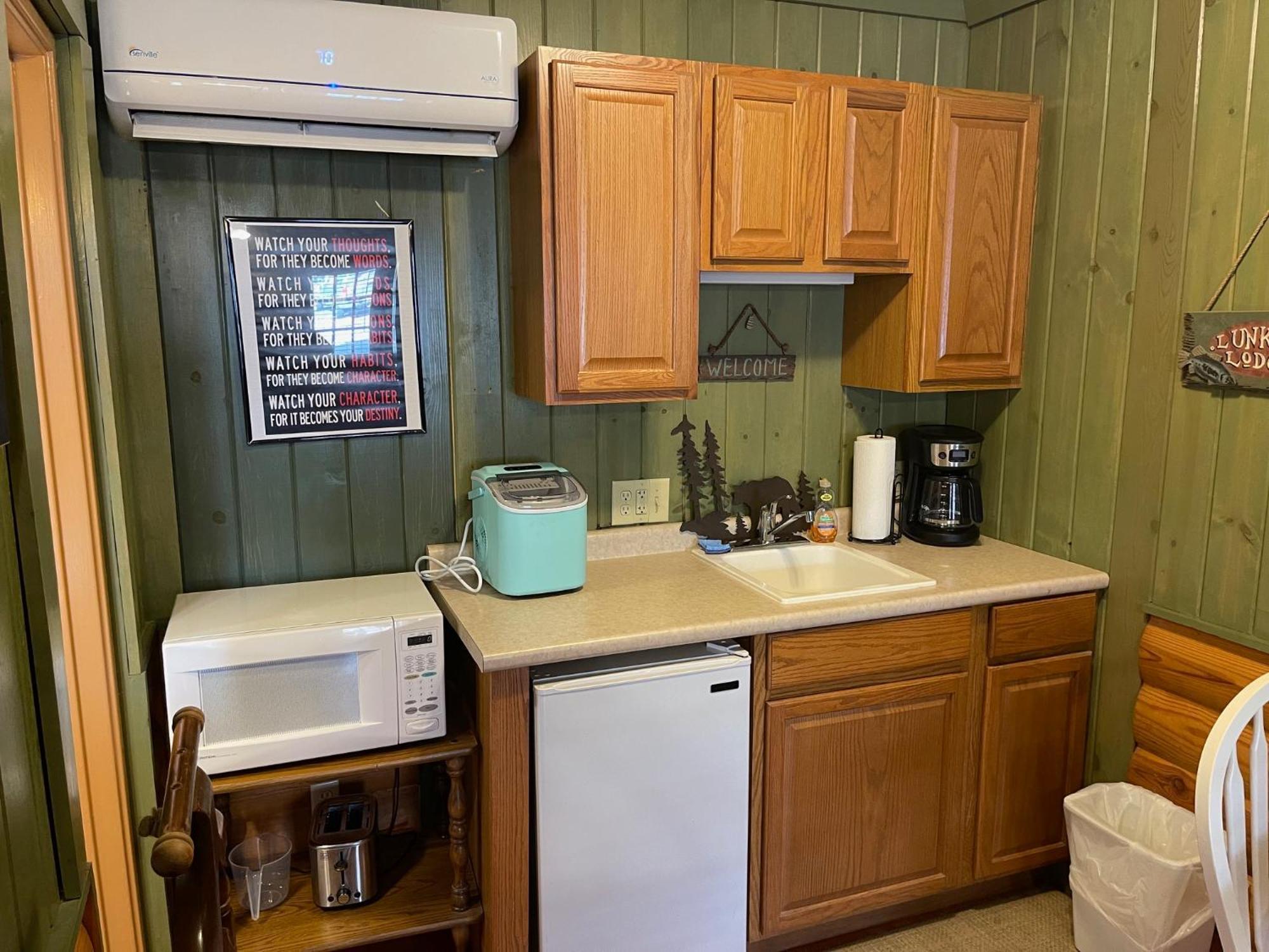 Mountain Aire Cottages & Inn Clayton Bagian luar foto