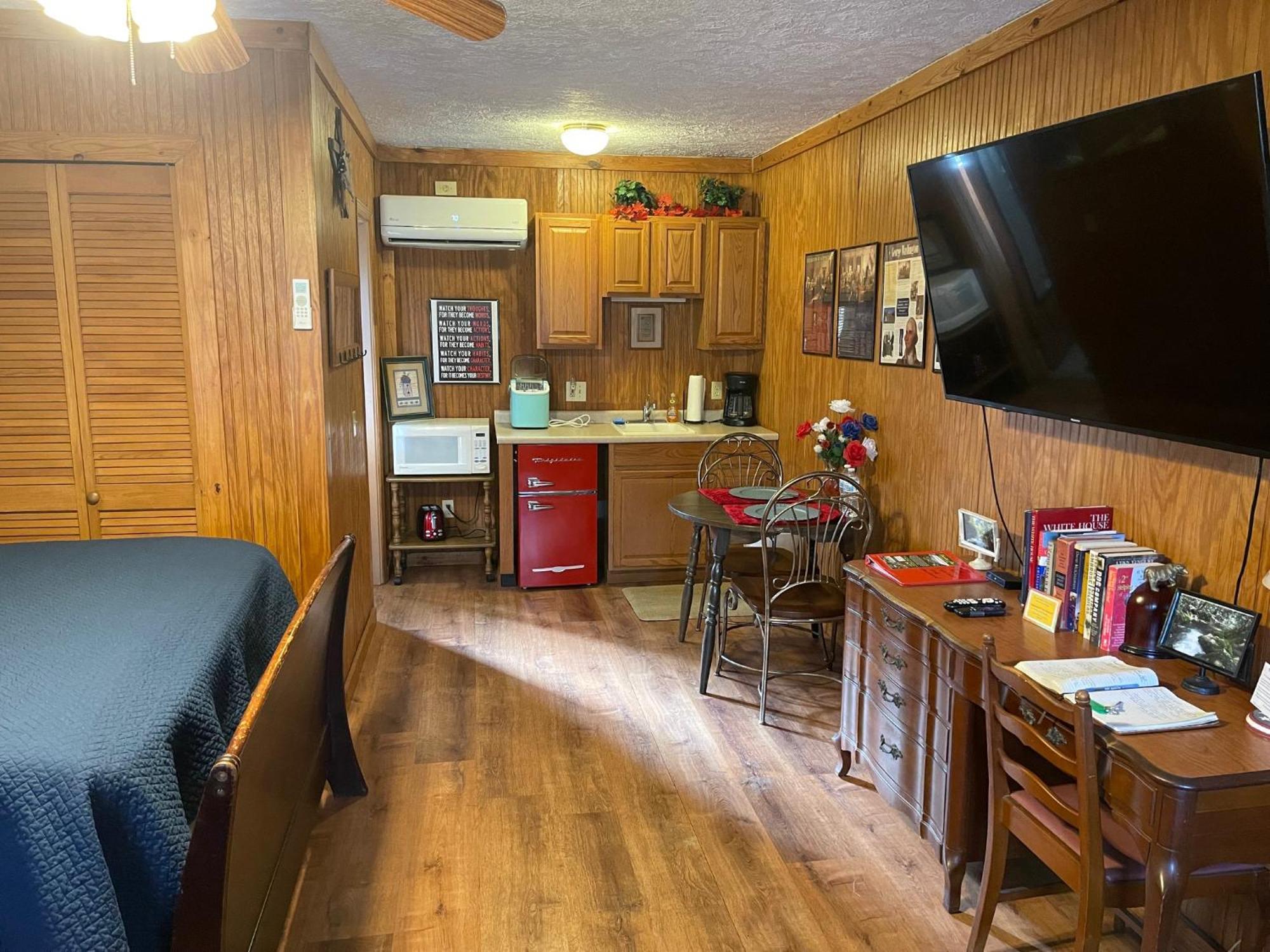 Mountain Aire Cottages & Inn Clayton Bagian luar foto